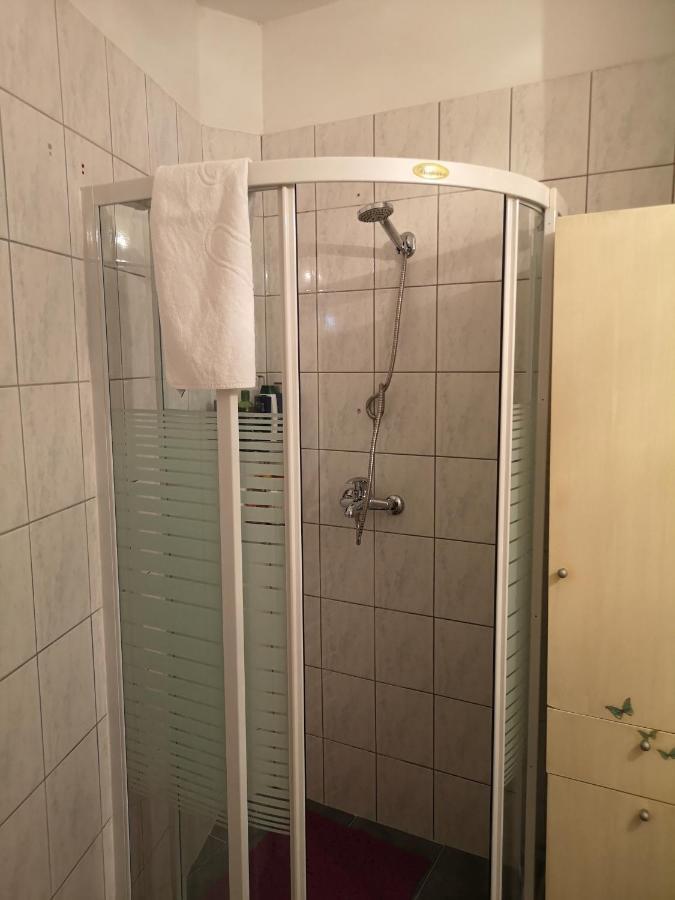 Gagi Apartment Split
